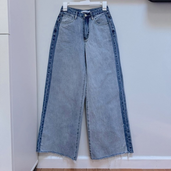 By Egreis Denim - By Egreis Dallas jeans wide leg dual wash high waist  size small